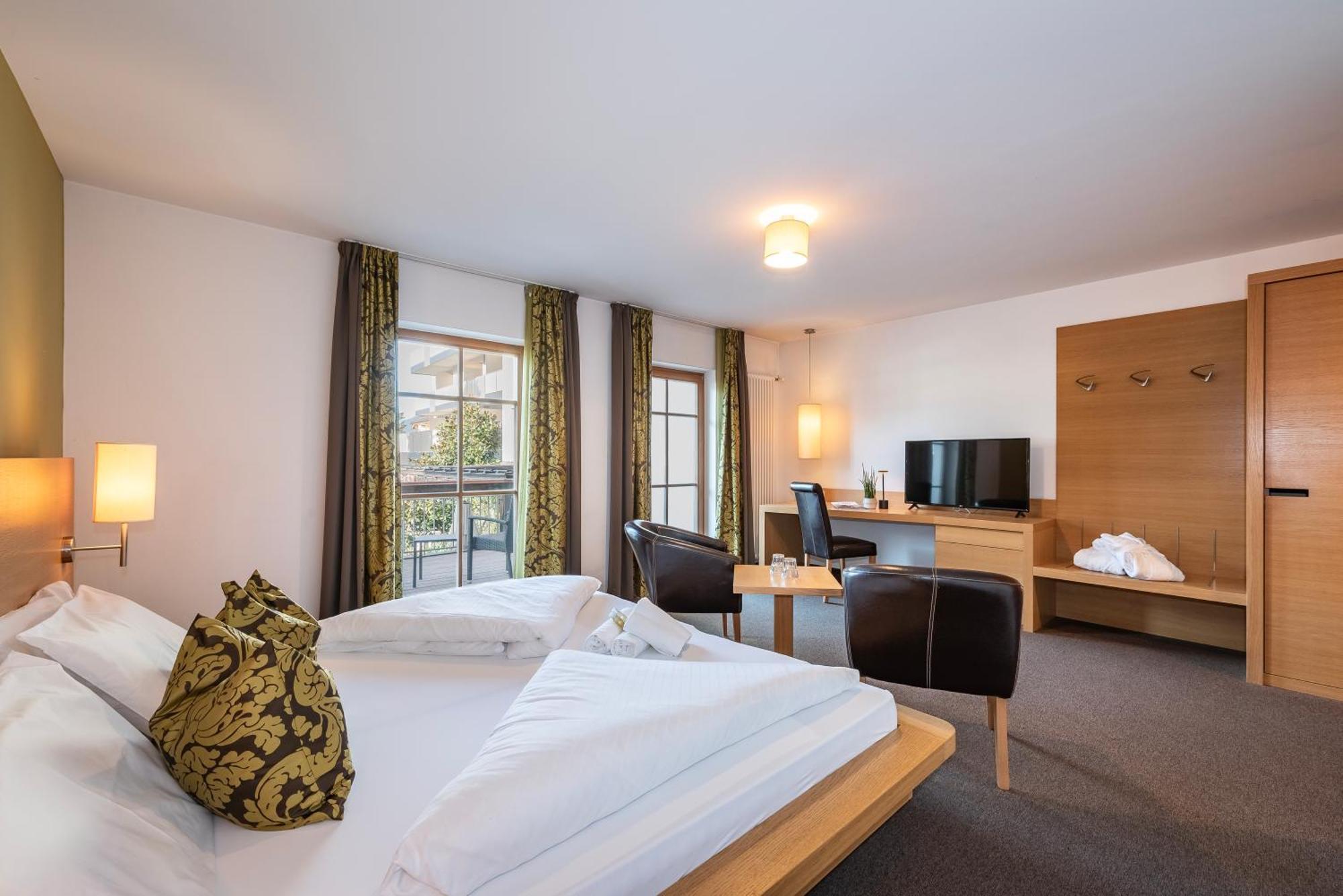 Natz-Schabs Hotel Langhof מראה חיצוני תמונה
